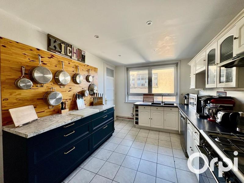 Appartement - 128 m² - 5 pièces