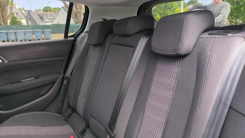 Peugeot 308 II 1.5 BlueHDi 130 Allure Pack - Première main Entretien constructeur