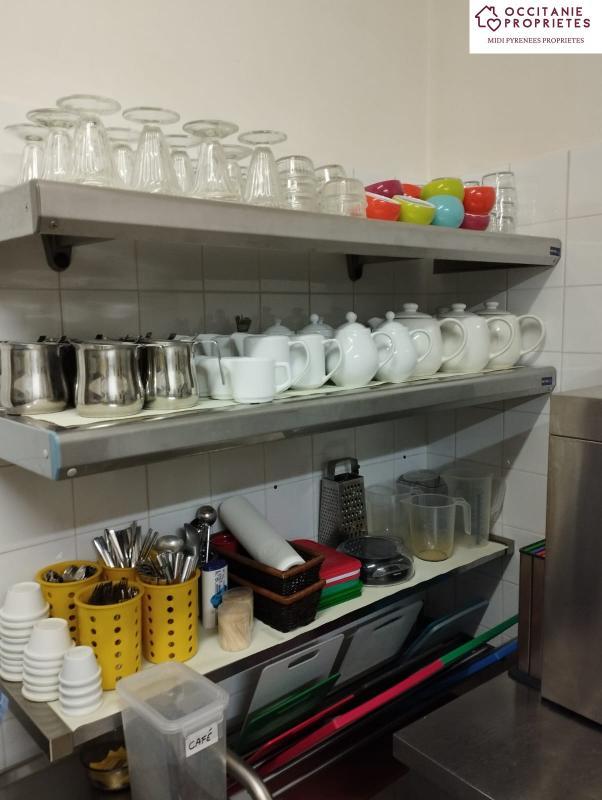 Propriété - 280 m² - 11 pièces