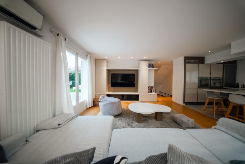 Maison - 148 m² - 6 pièces