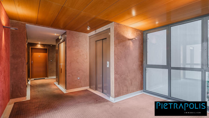 Appartement - 118 m² - 5 pièces