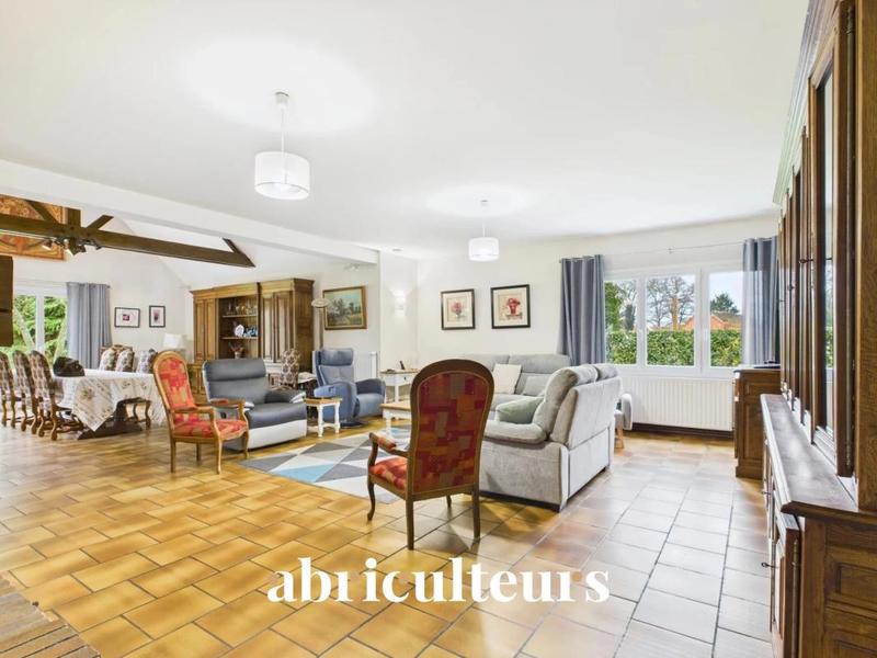 Maison ancienne - 260 m² - 8 pièces