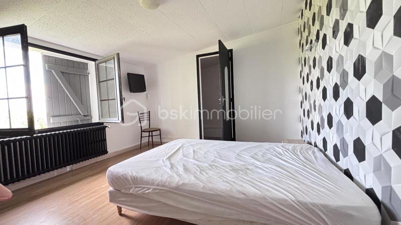 Bureau - 600 m² - 35 pièces