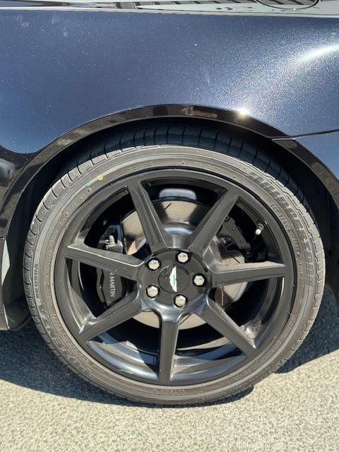 Aston Martin Vantage V8 4,3l 380ch Boite Auto