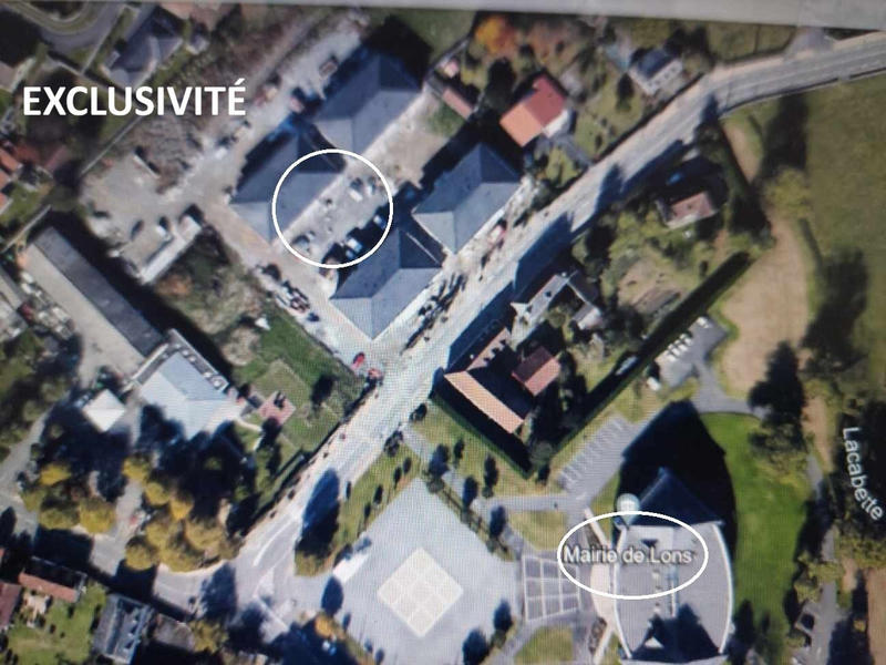 Parking / Garage - 12 m²