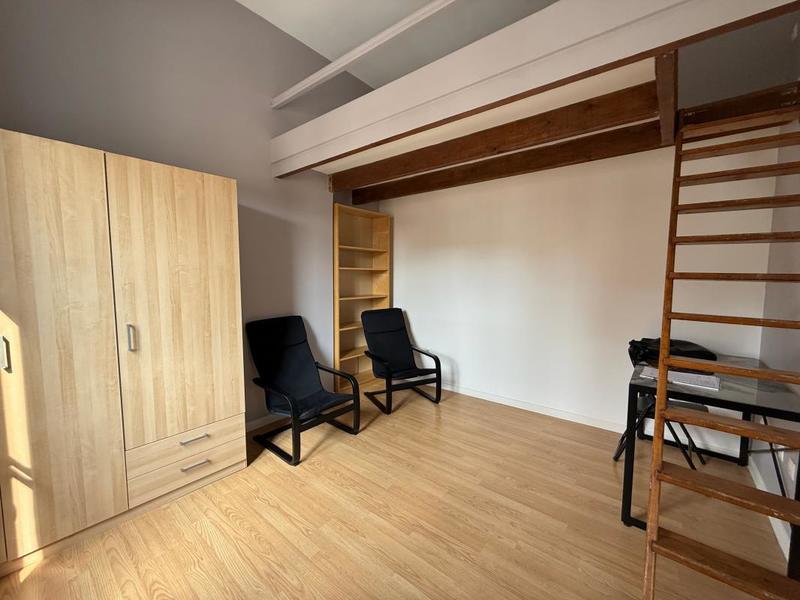 Immeuble - 234 m² - 11 pièces