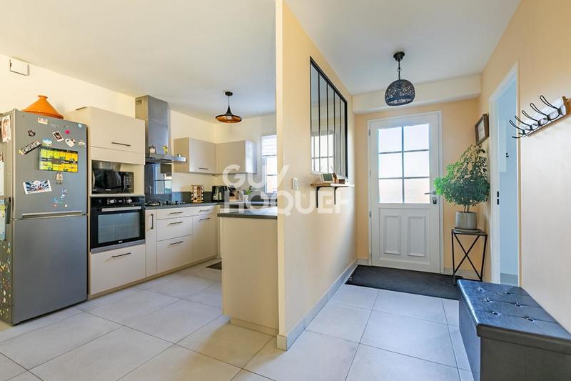 Maison - 91 m² - 5 pièces