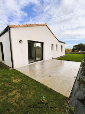 Maison - 97 m² - 4 pièces