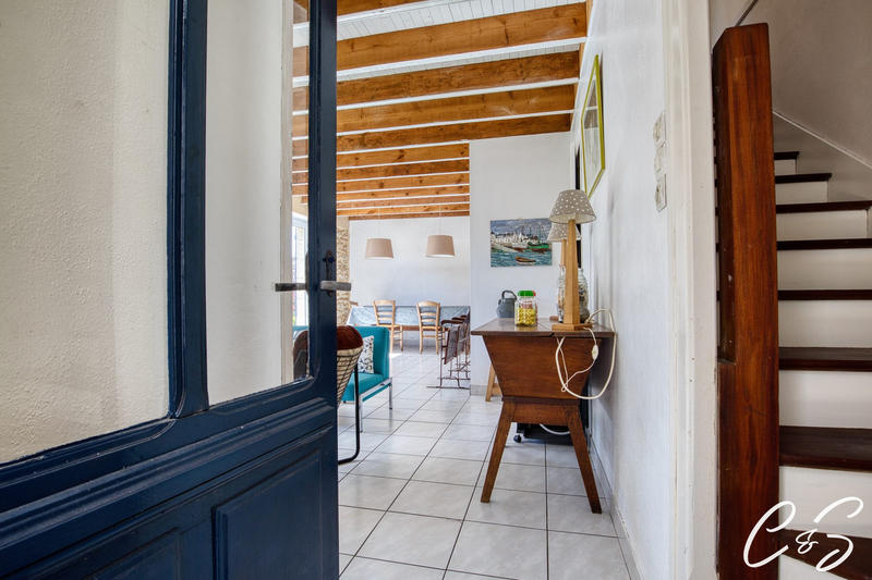 Maison - 96 m² - 5 pièces