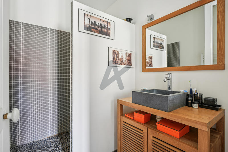 Appartement - 109 m² - 4 pièces