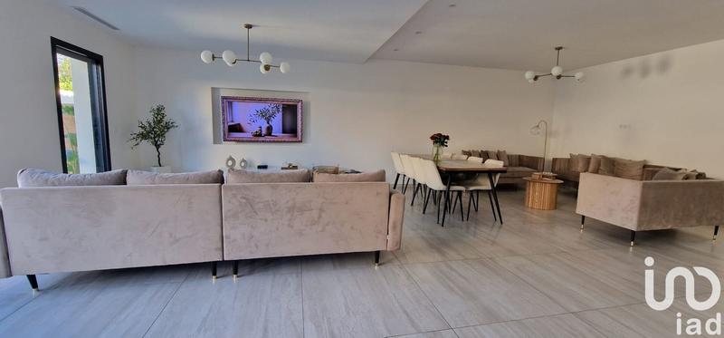 Maison - 142 m² - 5 pièces