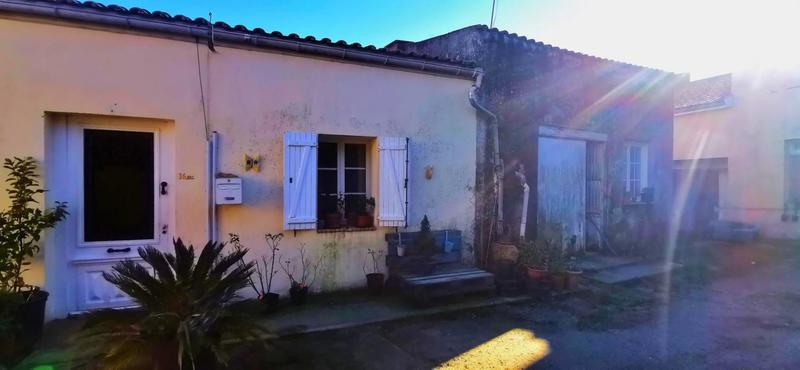 Maison en pierre - 90 m² - 4 pièces