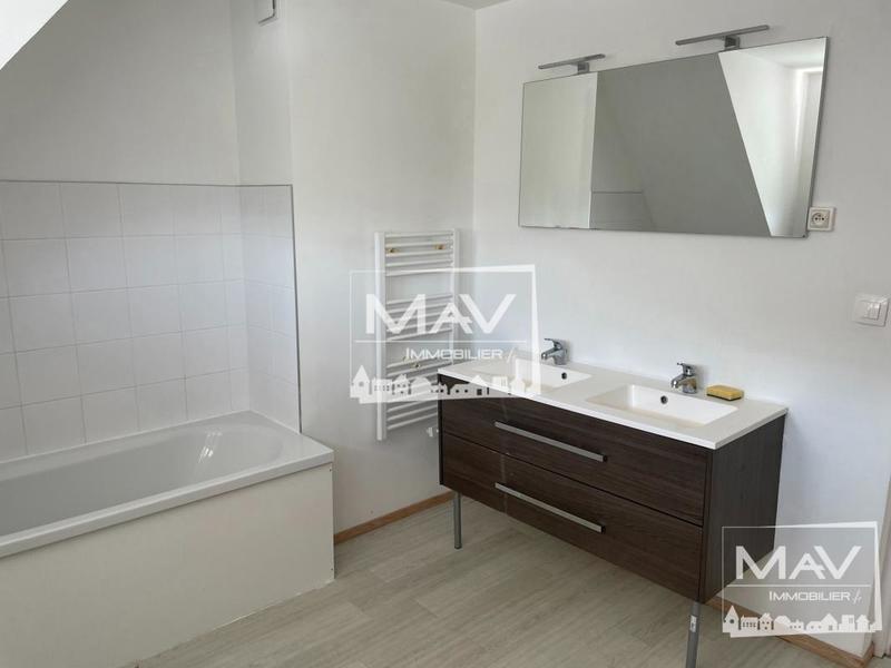 Maison - 100 m² - 4 pièces