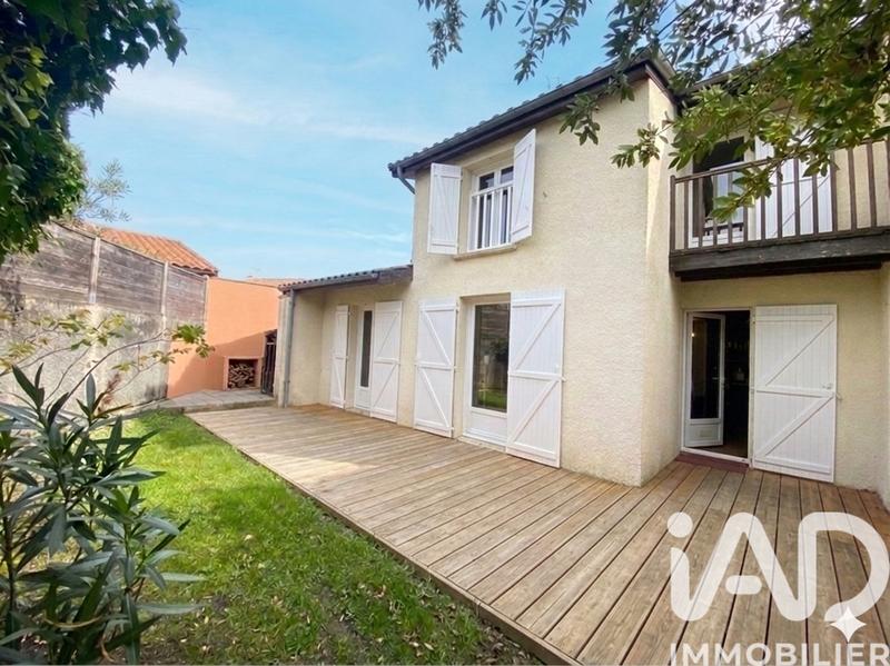 Maison - 100 m² - 5 pièces