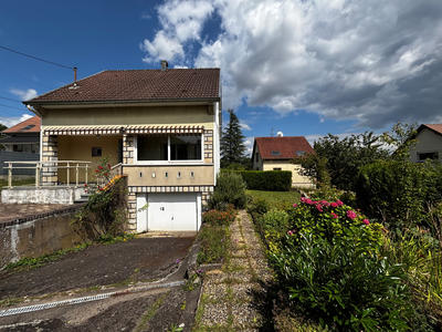 Maison - 82 m² - 5 pièces