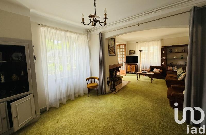 Maison - 288 m² - 12 pièces