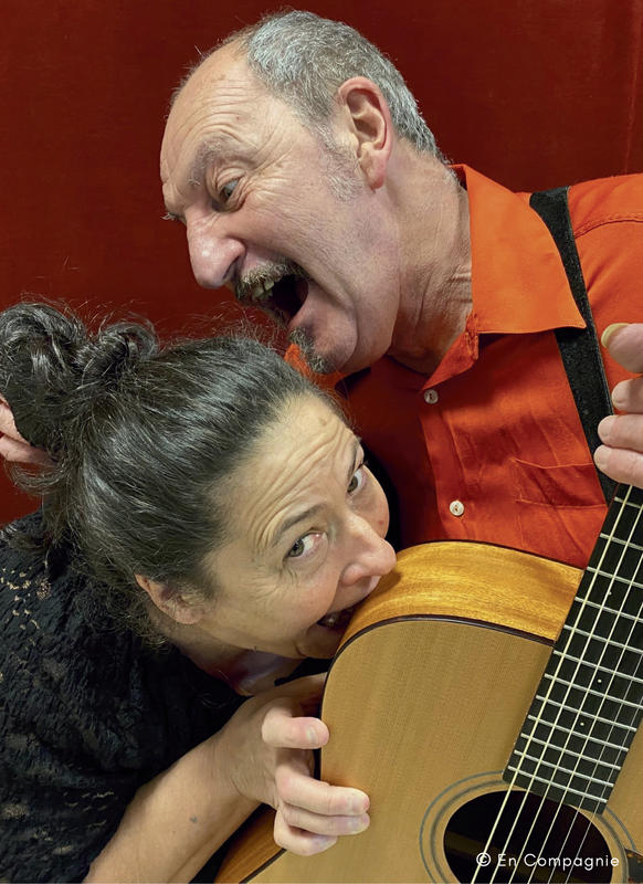 Spectacle &quot;A table&quot;