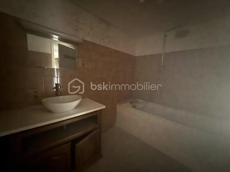 Maison - 80 m² - 6 pièces