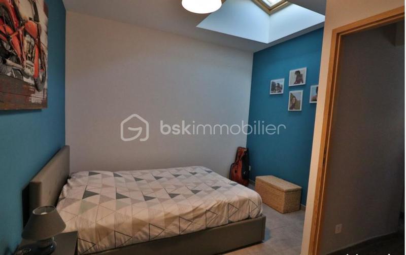 Maison - 99 m² - 4 pièces