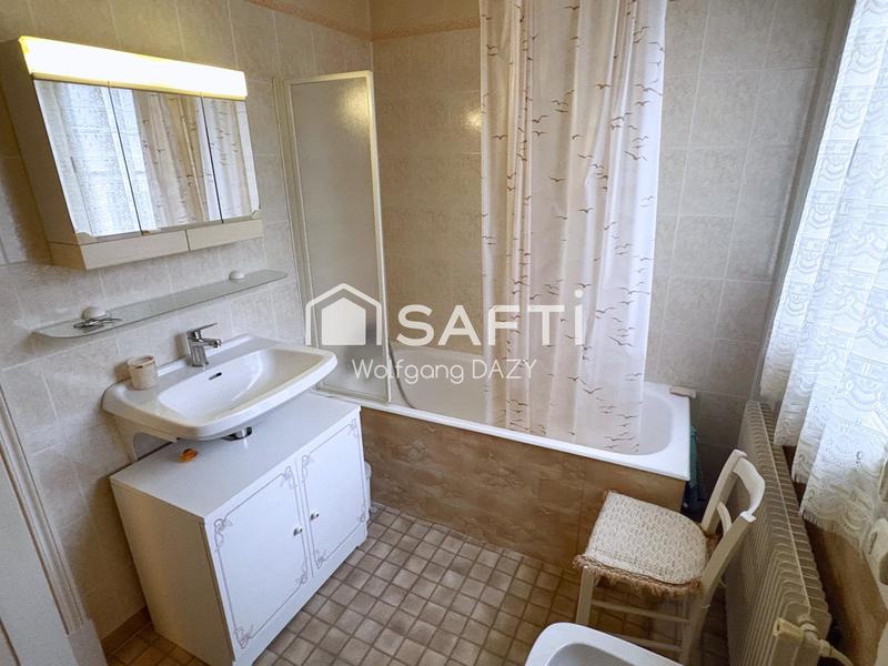 Maison - 170 m² - 6 pièces