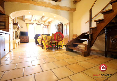 Maison ancienne - 166 m² - 5 pièces