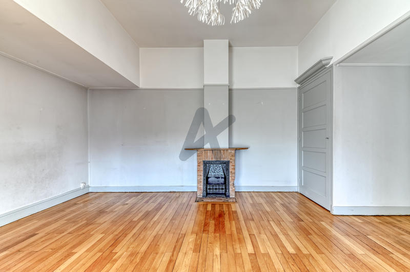 Appartement - 176 m² - 5 pièces