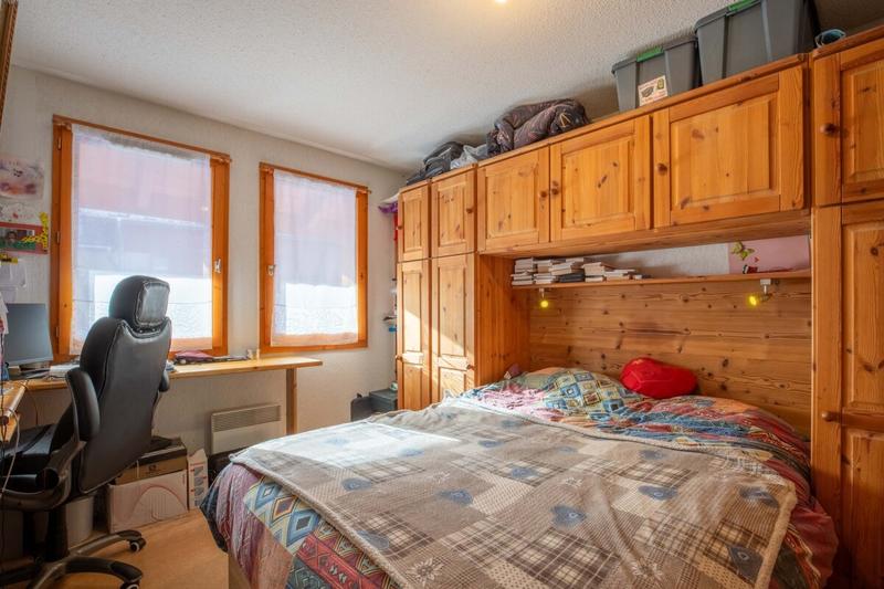 Appartement - 97 m² - 6 pièces