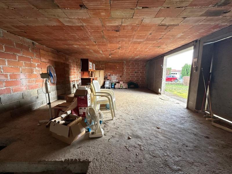 Maison - 200 m² - 6 pièces