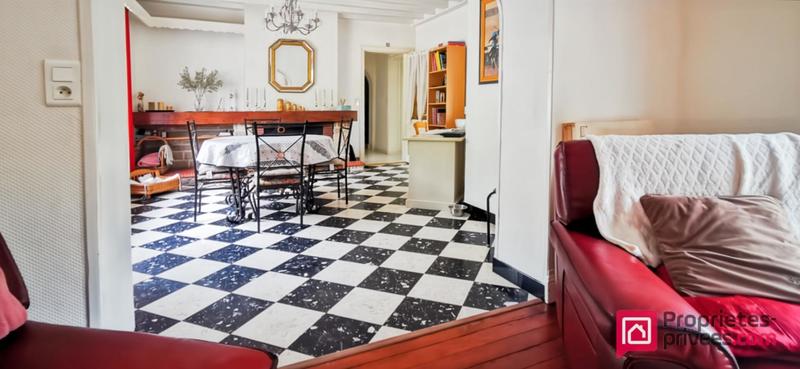 Maison - 166 m² - 6 pièces