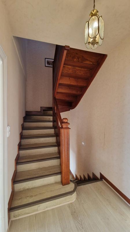 Maison traditionnelle - 91 m² - 5 pièces