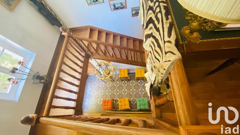 Maison - 440 m² - 14 pièces