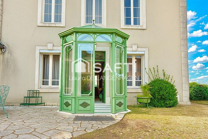 Maison de maîtres - 200 m² - 9 pièces