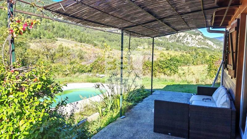 Maison - 130 m² - 9 pièces