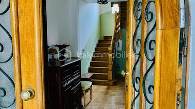 Maison en pierre - 241 m² - 10 pièces