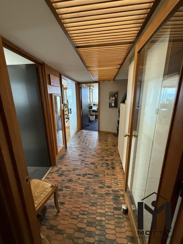 Appartement - 130 m² - 5 pièces