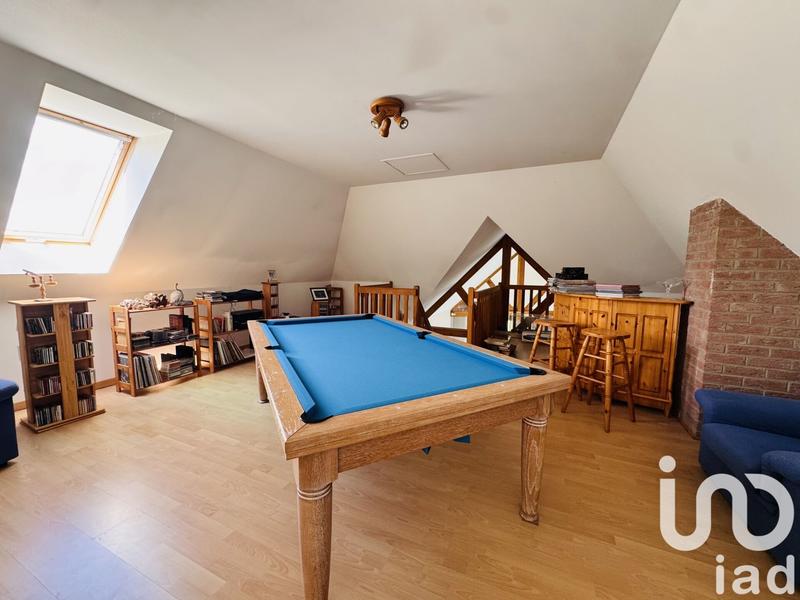 Maison - 280 m² - 9 pièces