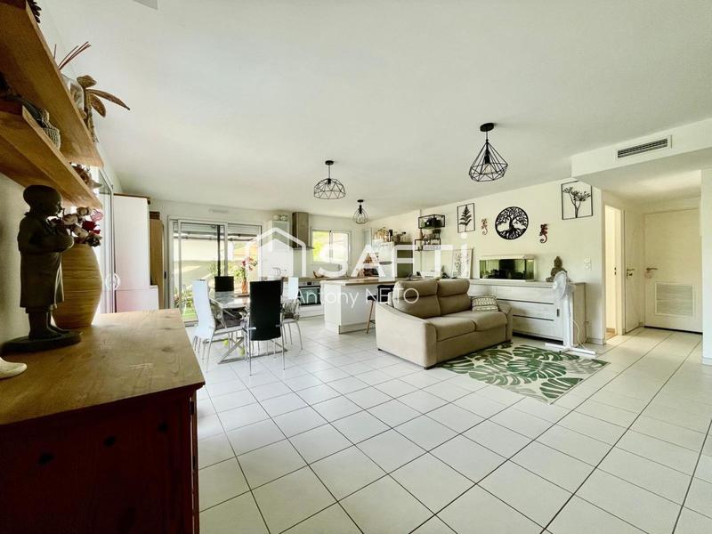 Maison - 162 m² - 6 pièces