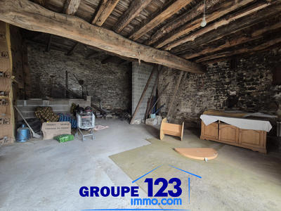 Maison - 93 m² - 5 pièces