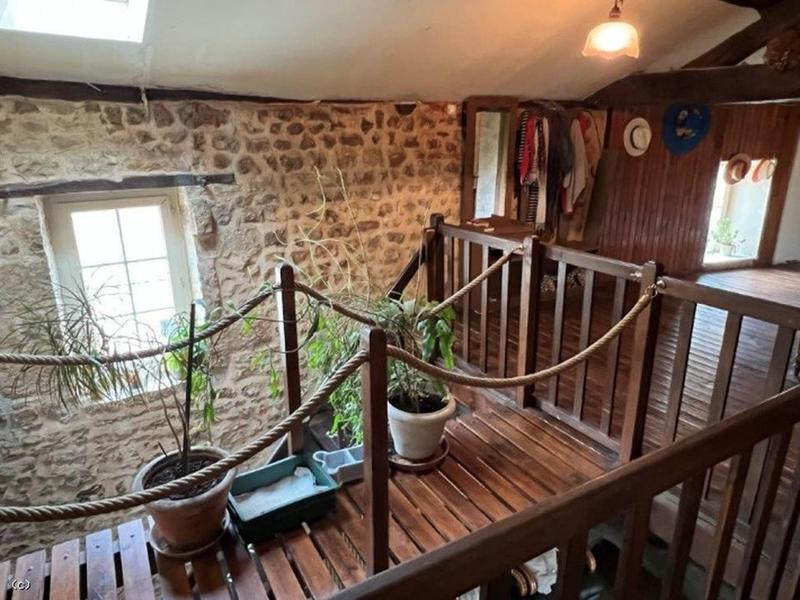 Maison ancienne - 180 m² - 7 pièces