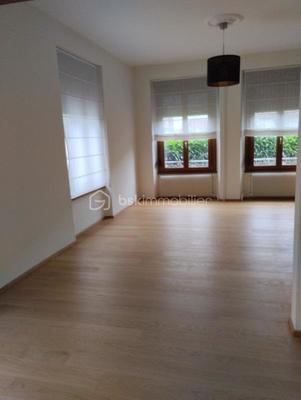 Maison de maîtres - 181 m² - 6 pièces