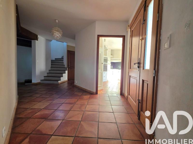 Maison - 138 m² - 5 pièces