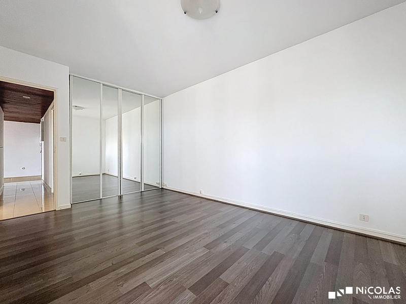 Appartement - 76 m² - 3 pièces
