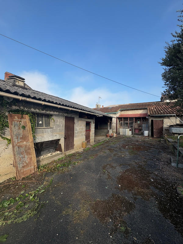 Maison de village - 105 m² - 5 pièces