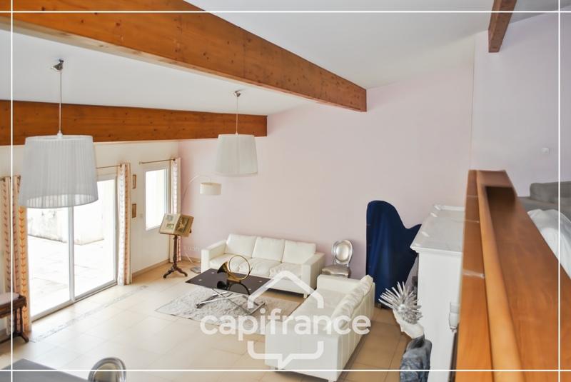 Maison bourgeoise - 254 m² - 5 pièces