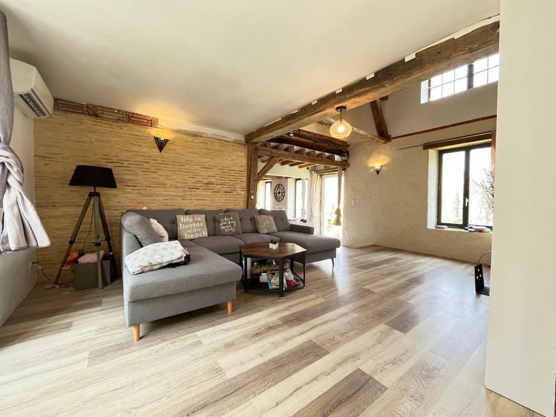 Longère - 250 m² - 6 pièces