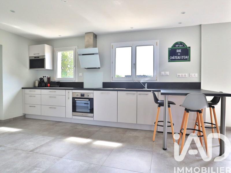 Maison - 130 m² - 5 pièces