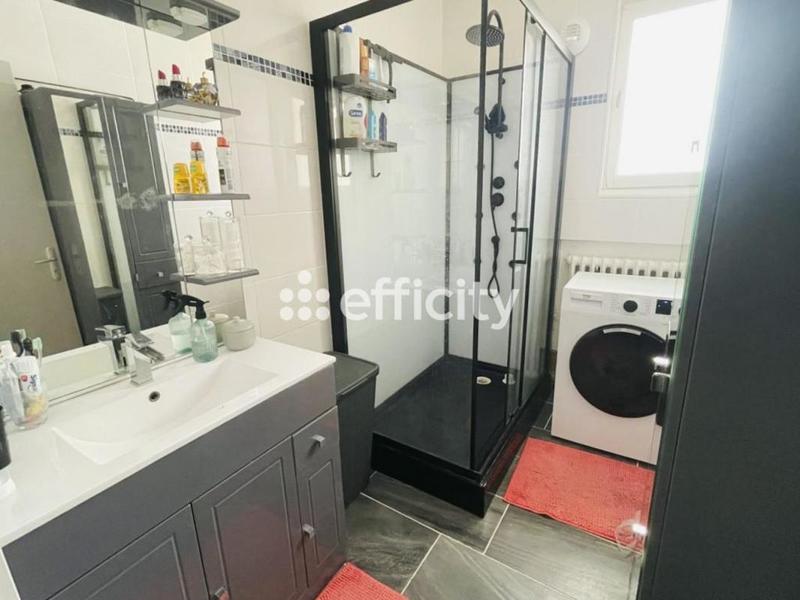 Maison - 88 m² - 5 pièces