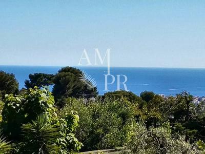 Maison - 262 m² - 7 pièces