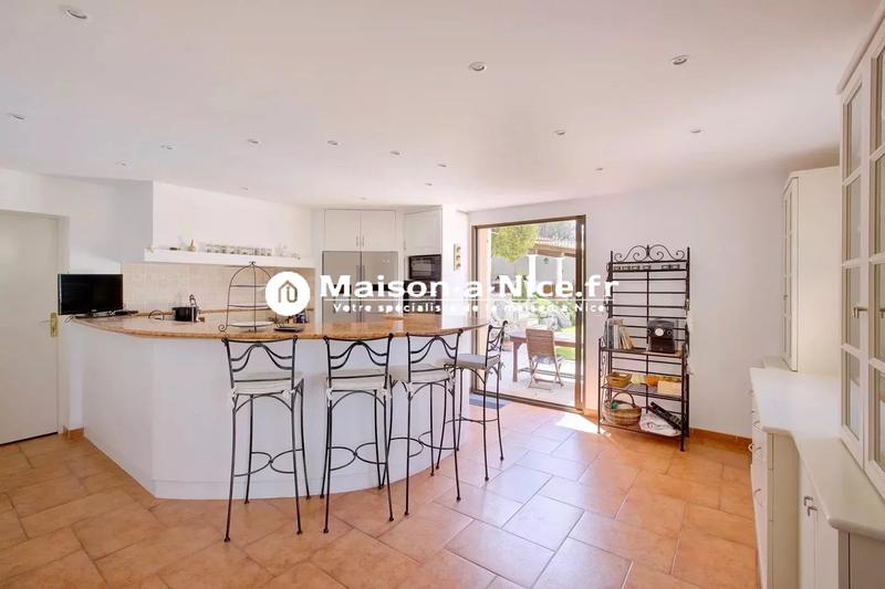 Maison - 156 m² - 5 pièces