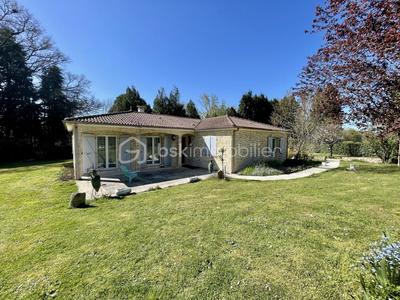 Villa - 152 m² - 7 pièces